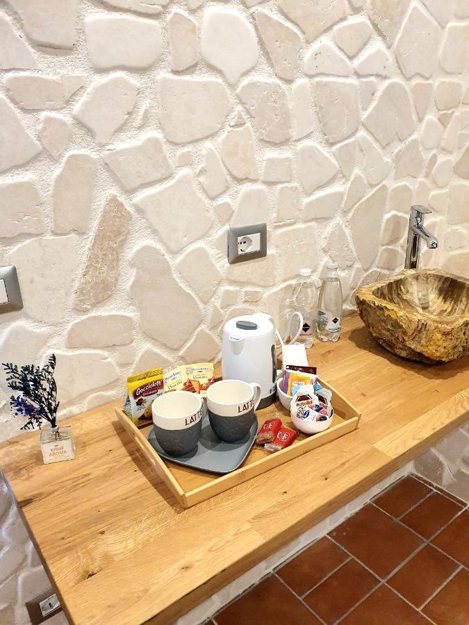 Setteabbracci Suite & Apartments Баронисси Экстерьер фото