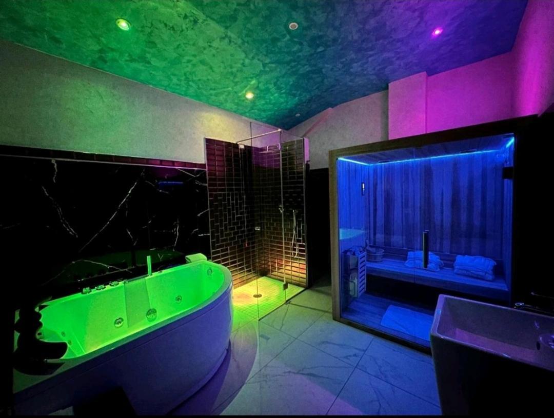 Setteabbracci Suite & Apartments Баронисси Экстерьер фото