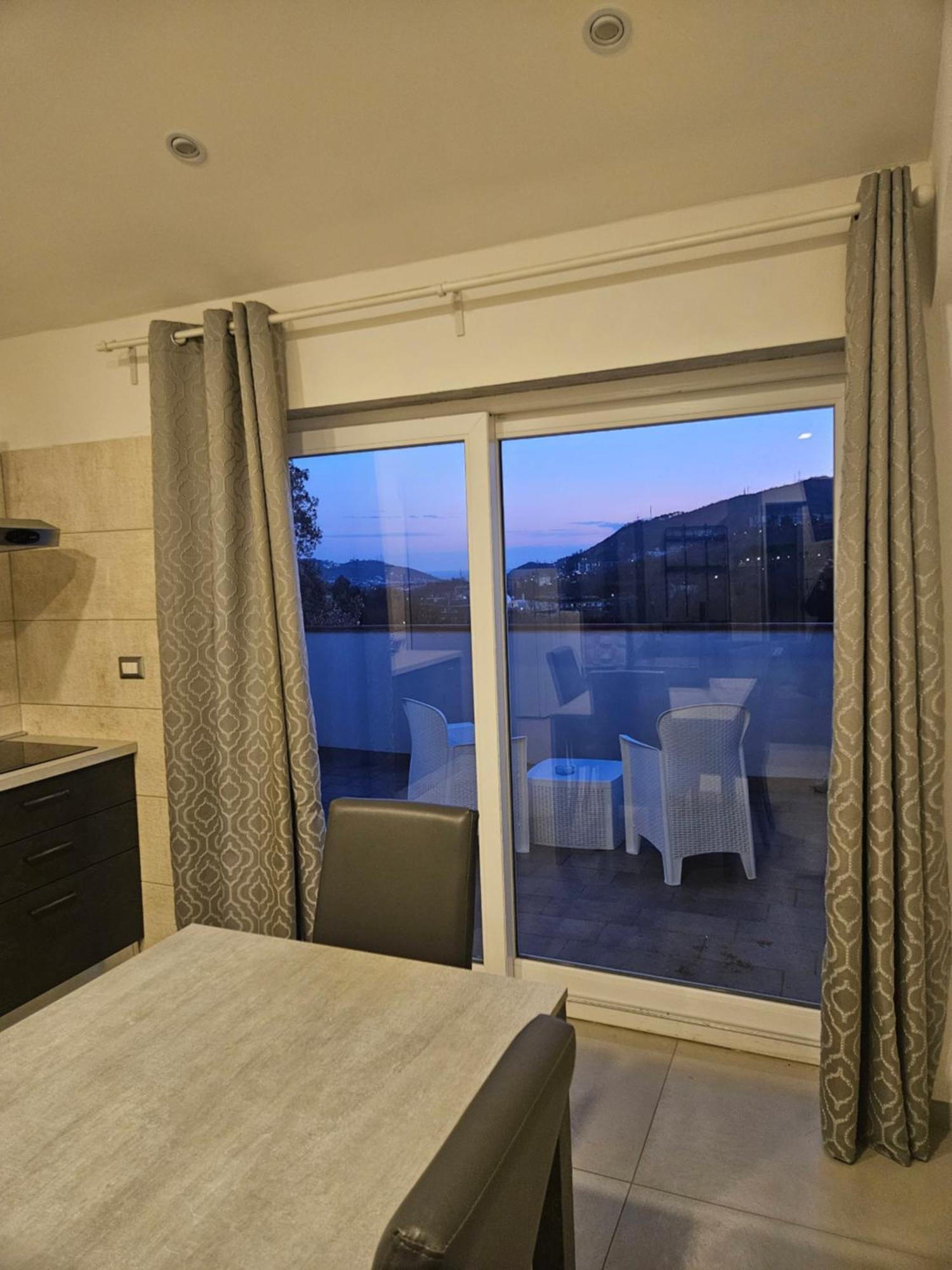 Setteabbracci Suite & Apartments Баронисси Номер фото